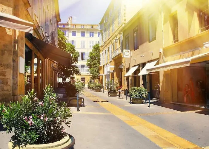 L\'Elegance Au Coeur D\'Aix-En-Provence